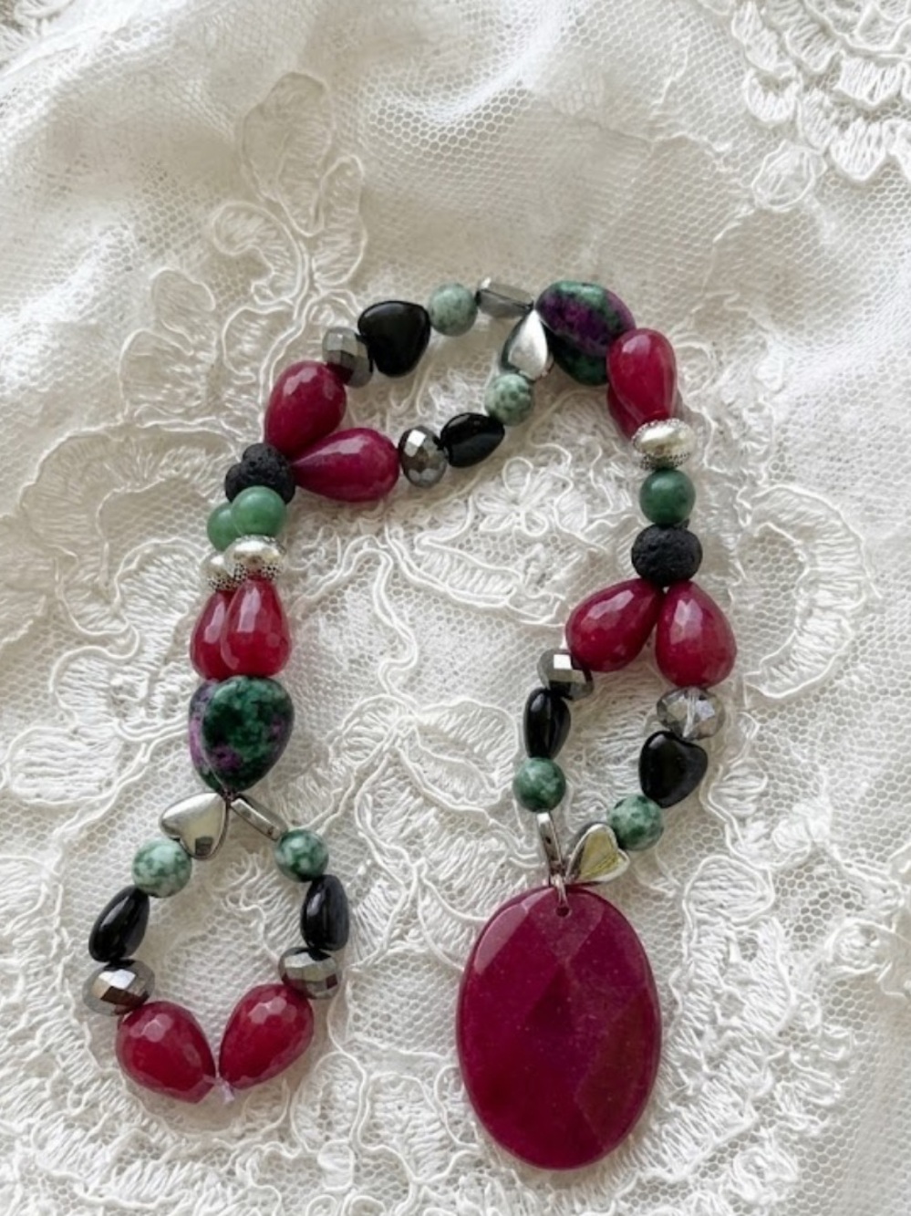 Rose Garden Love HangCharm (Hematite, Black Obsidian, Ruby zoisite, Jade)